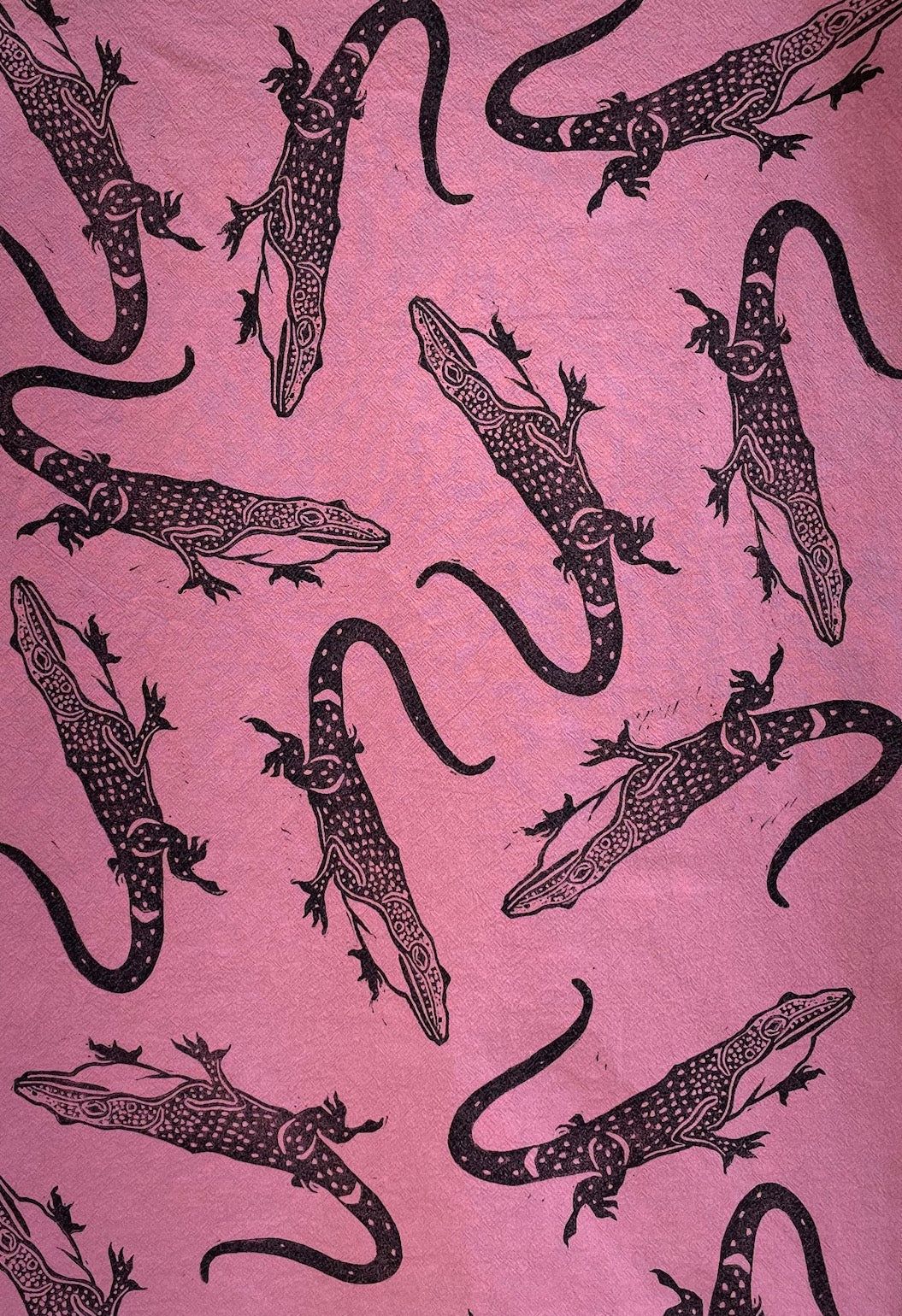 Cotton Tea Towel: Anole on Berry