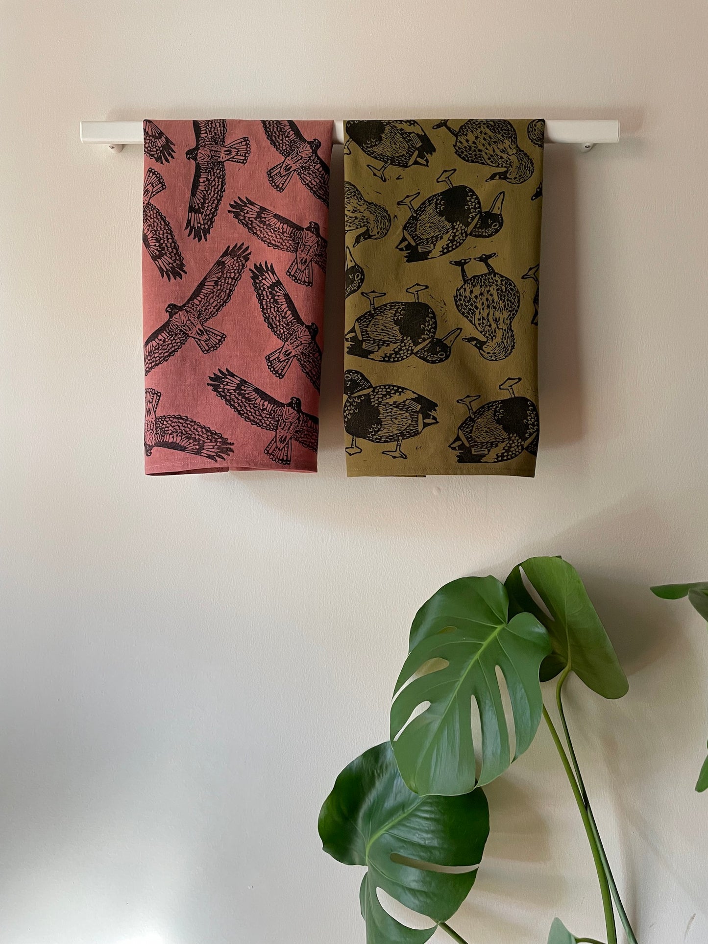 Cotton Tea Towel: Mallard Pair on Olive