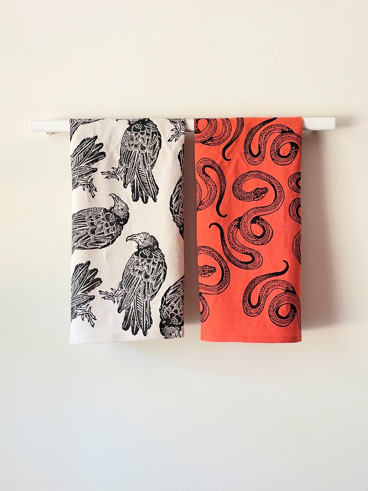 Linen Tea Towel: Turkey Vulture on Natural