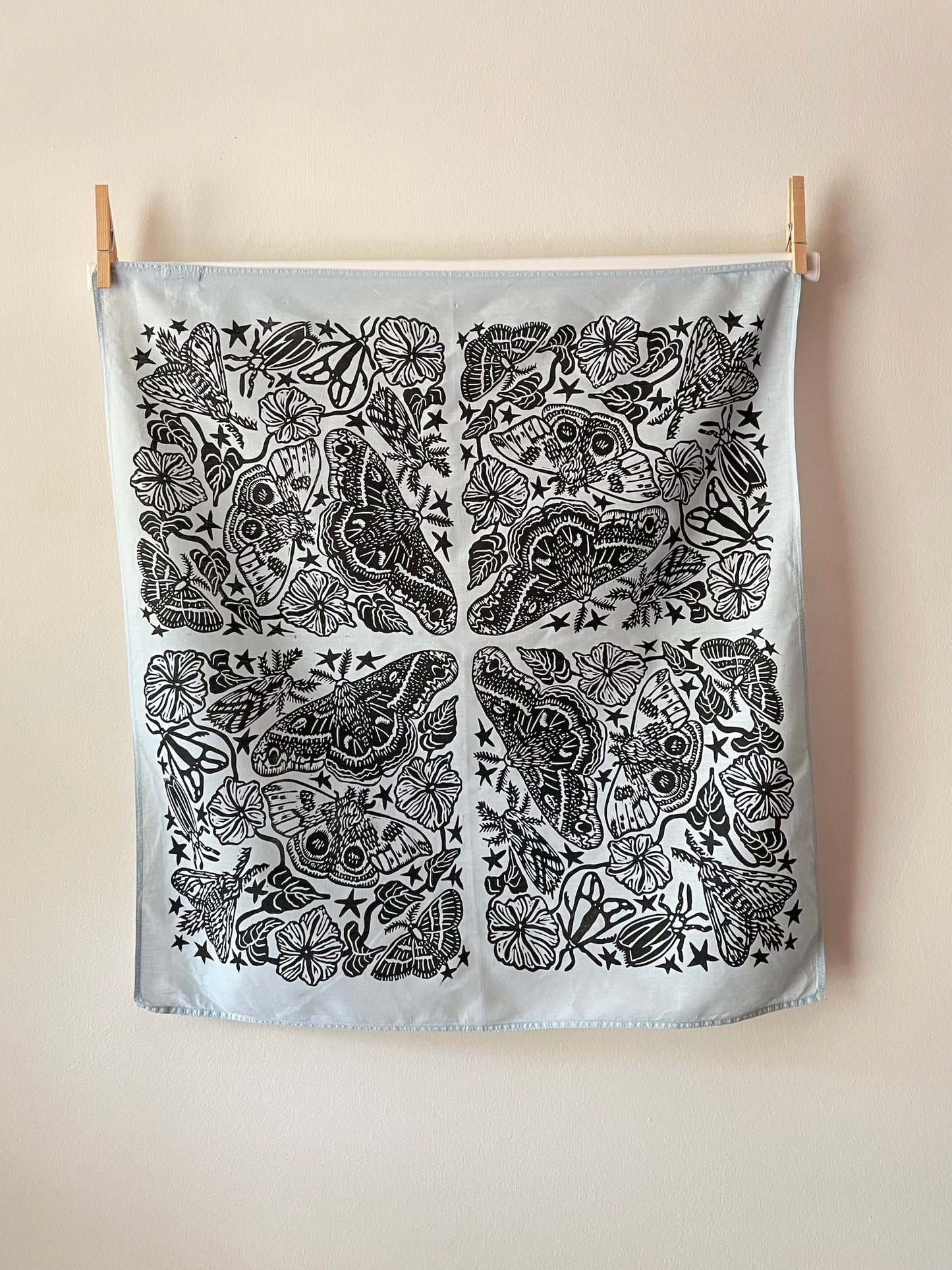 Native Moth Bandana